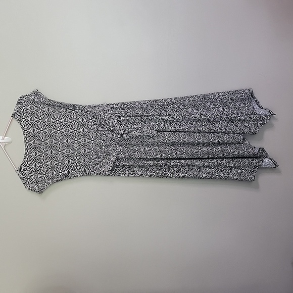 Motherhood Maternity Black White Patterned Dress Size S - Picture 5 of 7